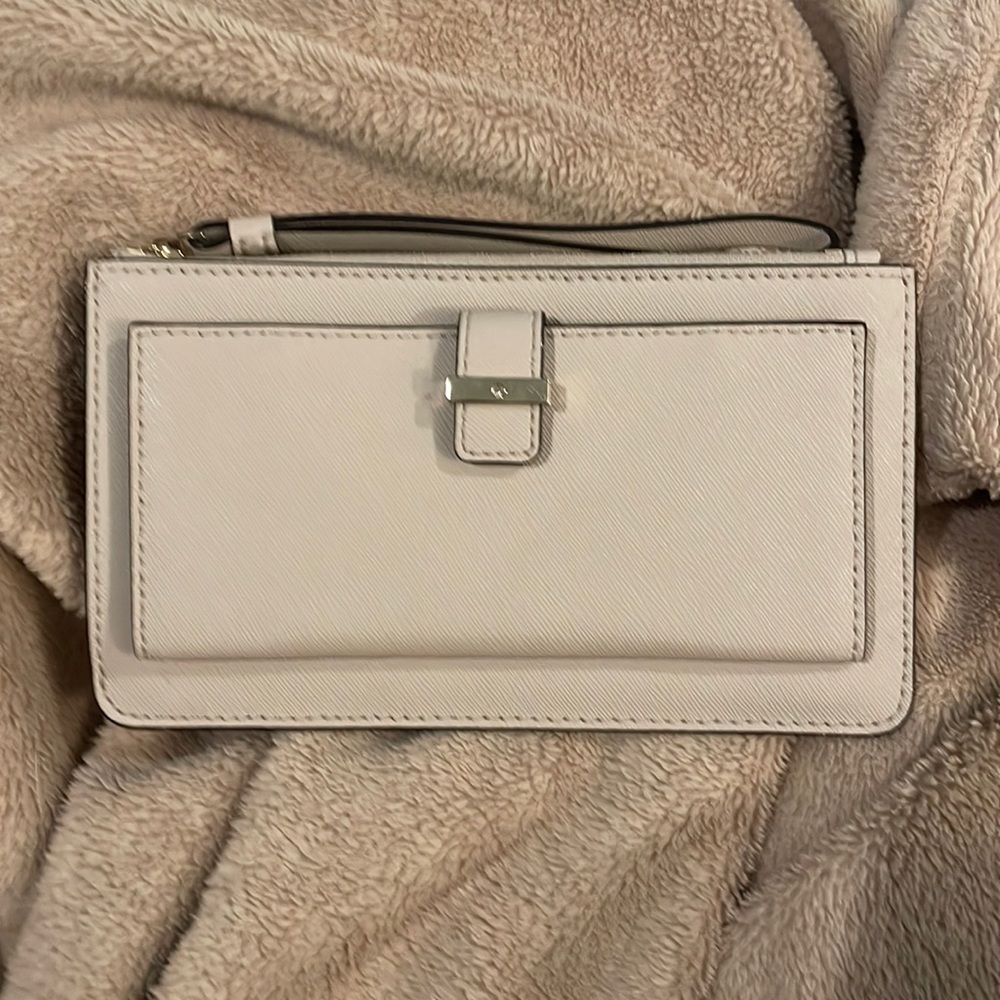 Kate Spade wristlet